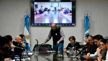 Walter Pérez, presidente de la APDH, estuvo en la comisión legislativa. El debate fue áspero. (Matías Subat)