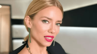 Nicole Neumann mostró cómo se encuentra Anita, la perrita que adoptó días atrás. 