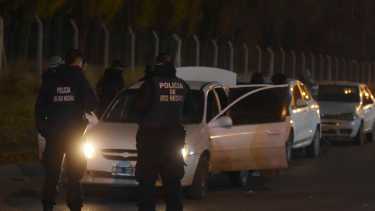 Luego de una intensa persecución detienen a un sospechoso en el robo a un repartidor de Roca. Foto: Juan thomes