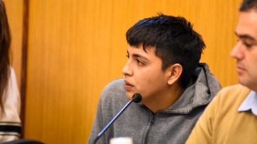 Crimen de un joven en Roca: aseguran que lo mataron porque no devolvió un arma de fuego