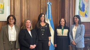 Mónica Silva se reunió con Villarruel por la inclusión de mujeres en la Corte Suprema