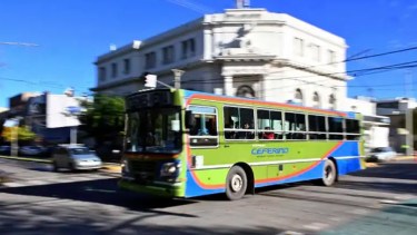 El aumento del colectivo está vigente en Viedma. 