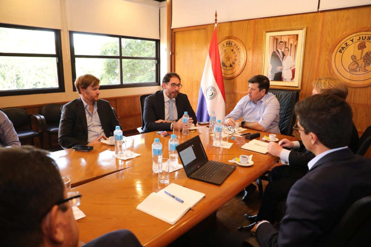 La consultora internacional Rystard Energy ya presentó una iniciativa a las autoridades paraguayas. Foto: gentileza. 
