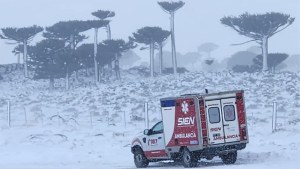 La nieve suma varados en Neuquén: rescatan a seis personas que pasaron la noche en la Ruta 13