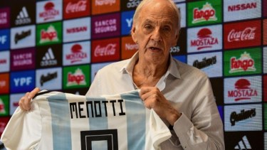 César Luis Menotti murió a los 85 años.