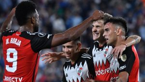 Con goles de Borja y Colidio, River vence a Nacional y clasifica a los octavos de la Libertadores