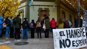 Rolando Figueroa, Mariano Gaido y Javier Milei blanco de una protesta en Neuquén: cuál es el reclamo