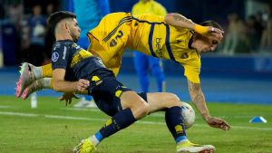 Boca pierde con Trinidense (1-0), en un duelo clave por la Copa Sudamericana