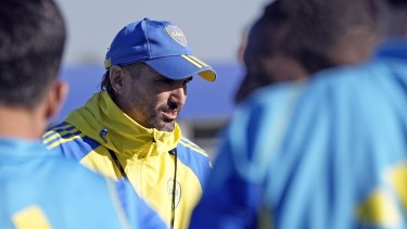 Diego Martínez prepara el debut de Boca en la Liga Profesional. Foto: @BocaJrs.