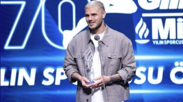 Icardi se refirió a Juan Román Riquelme durante una premiación en Turquía.