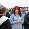 Imagen de Cristina Kirchner volvió a apuntar contra Milei y dijo que hay "gente que come una vez al día"