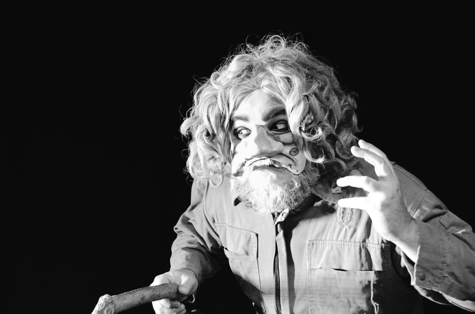 “Es una grotesca imagen deformada de lo que nos pasa”, dice Salaburu de esta puesta en escena.