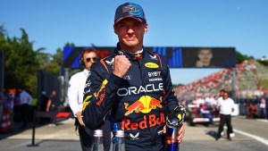 Max Verstappen se quedó con el GP de Imola en un final increíble ante Lando Norris