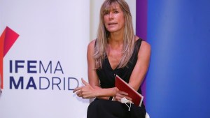 Quién es Begoña Gómez, la esposa del presidente de España a la que Javier Milei tildó de corrupta