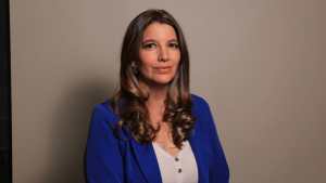 Sandra Lambertucci presenta en Neuquén la novela Cara o Cruz y el poemario Una Poética Perséfone