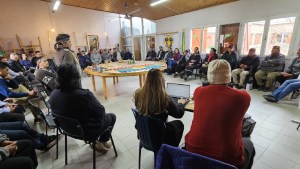 Comunidades mapuche y petroleras se reunieron para evitar «conflictos cada vez más graves» en Vaca Muerta