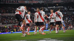 River recibe a Deportivo Táchira en busca de ser el mejor primero de la copa: formaciones, hora y TV