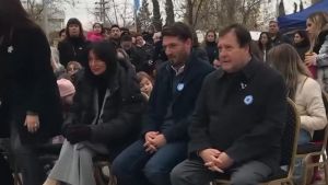 Weretilneck acompañó a Buteler en el acto por el 25 de Mayo en Cipolletti