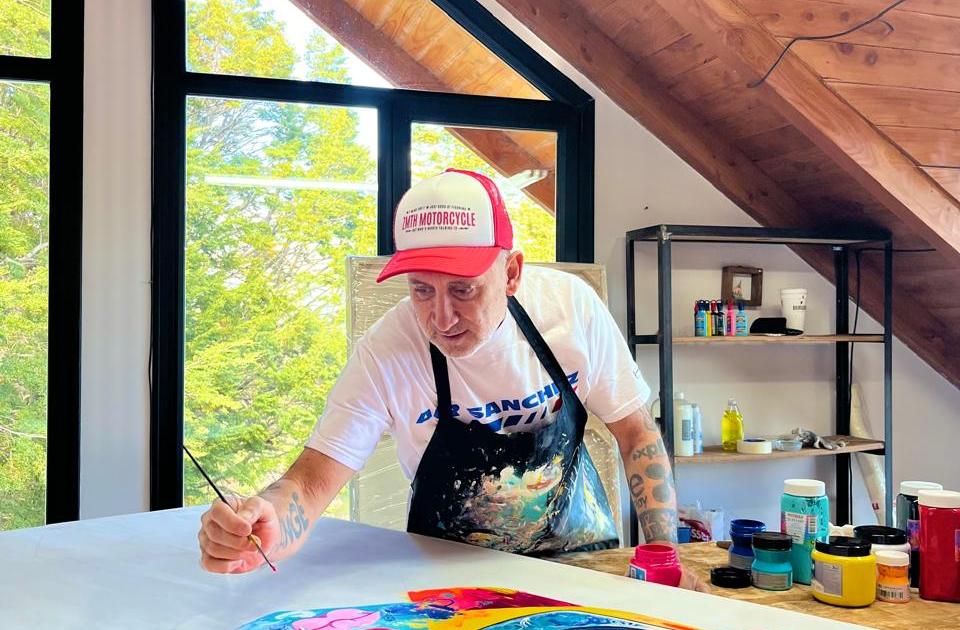 el artista plástico Daniel Genovesi deja la villa tras haber instalado un mes su atelier aquí thumbnail