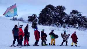 Batea Mahuida: conocé el cerro más barato para esquiar en la Patagonia