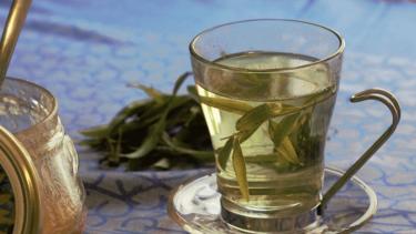 Estas tres bebidas naturales son accesibles y alivian el dolor de estómago y la acidez