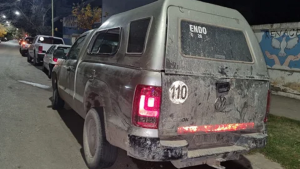 Abandonaron una camioneta con cuatro muertos electrocutados en Bahía Blanca: integraban una banda que robaba cables