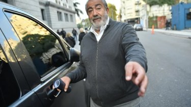 Héctor Daer, cotitular de la CGT,  a la salida del Congreso. 