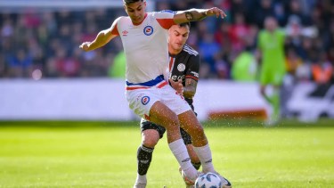 Aregntinos Juniors le dejó un mensaje picante a González Pirez a través de redes sociales.