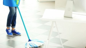 Empleadas domésticas: cómo puede afectar mi jubilación un posible cambio en la moratoria