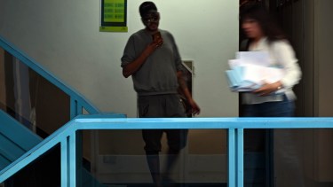 La propuesta de desvinculación alcanzará al personal de planta y habrá exclusiones para quienes estén próximos a la jubilación. Foto: Marcelo Ochoa.