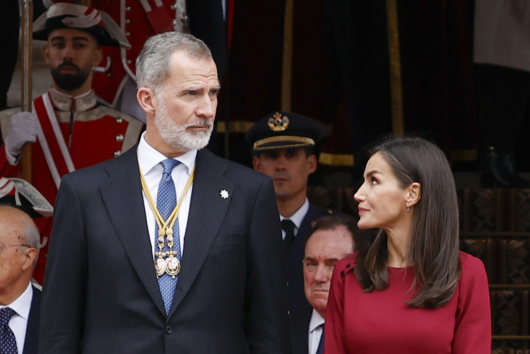 Polémica total en España!: qué dice el libro que revela las «infidelidades»  de Letizia a Felipe VI - Diario Río Negro