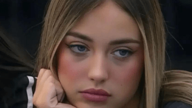 La "hermanita" expresó en varias ocasiones que no le gusta ducharse, por ello,  "El Big" le propuso un divertido desafío.