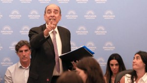 Francos celebró la sanción en Diputados de la Ley Bases: «Posibilidad para empezar a  transformar»