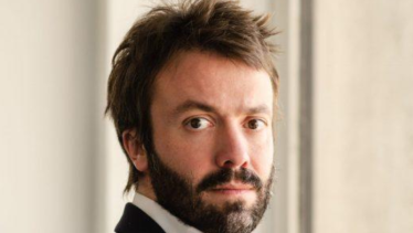 Rodrigo Puértolas renunció al cargo de director.