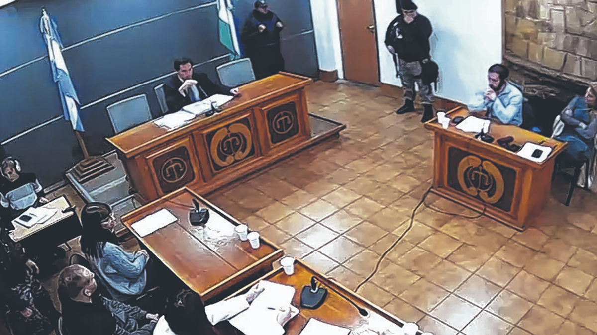 El juez Bernardo Campana aplazó el miércoles la audiencia de impugnaciones para esta semana. 