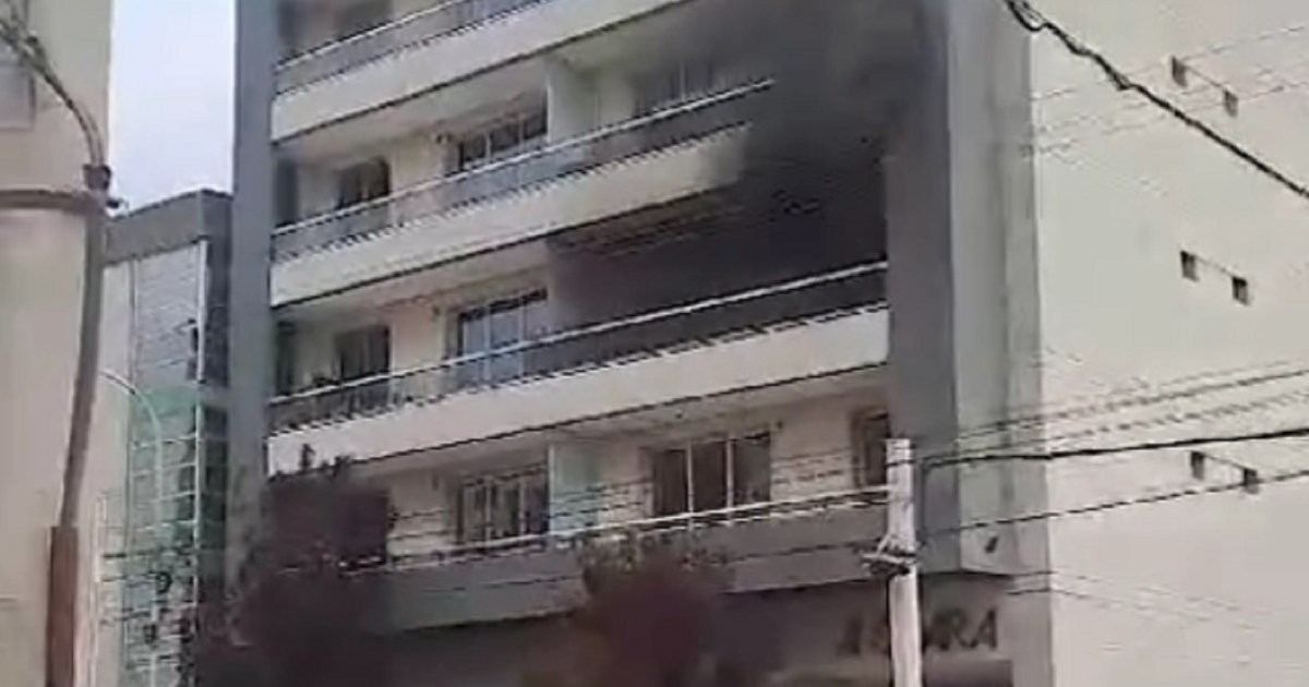 Video: temor por un principio de incendio en pleno centro de Cipolletti thumbnail
