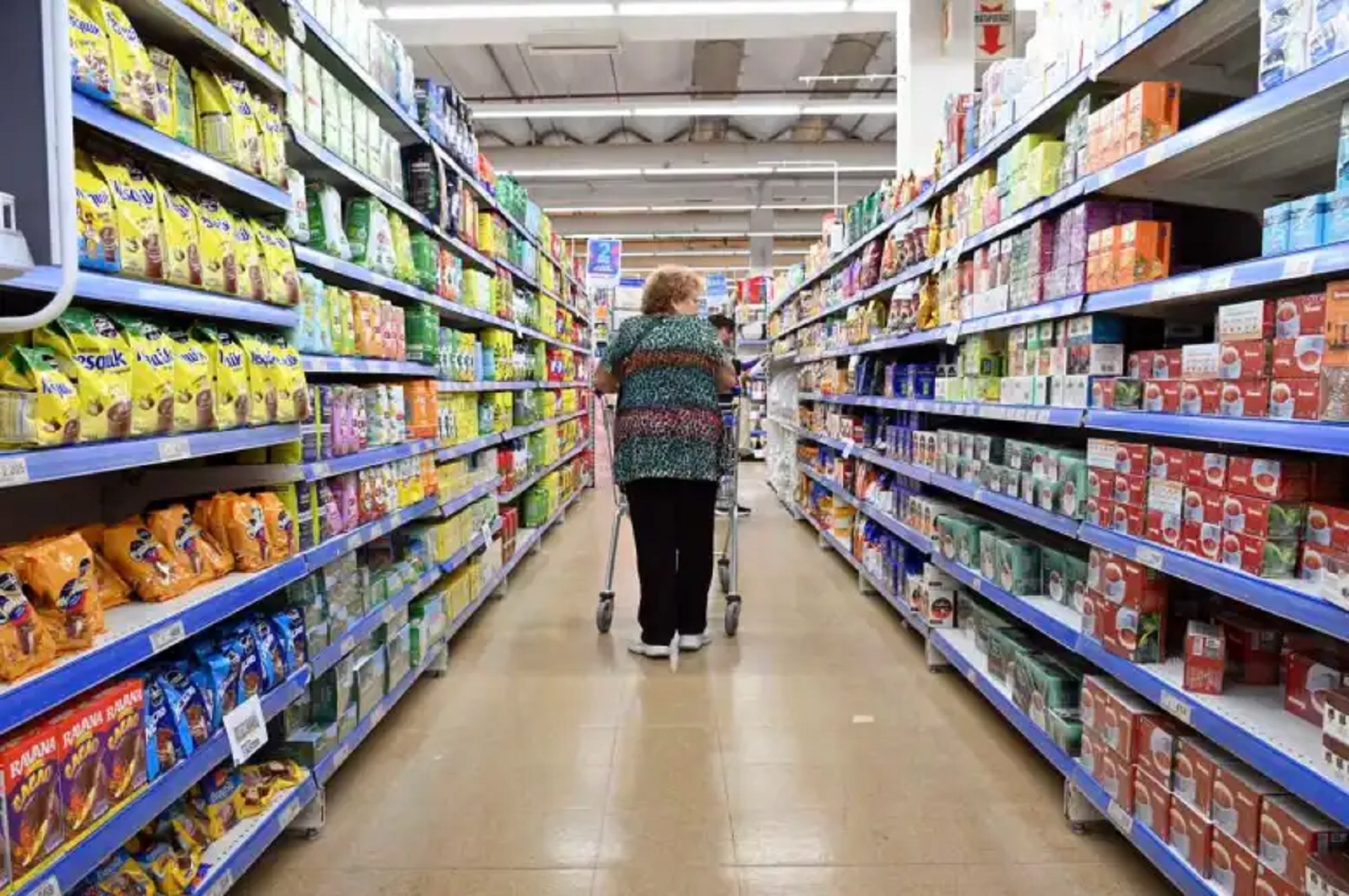 Inflación del 2,4% en febrero: la Patagonia lideró al alza y hubo un fuerte repunte de los alimentos