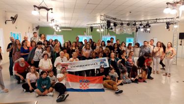 La “Bezicheada”, la familia Bezic o Besich se juntan a celebrar que no hay océano ni tiempo que los pueda separar. (FOTOS: Gentileza)