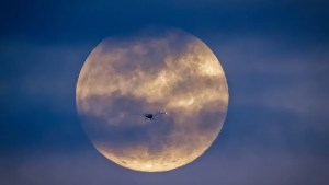 La Luna alcanza su apogeo este viernes: por qué sucede y cómo se verá en el cielo