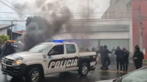 Tensión en Misiones: policías niegan «acuartelamiento y piden aumento de salarios