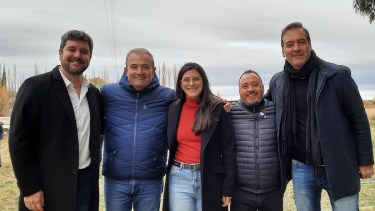 Pesatti junto a Berros, Spósito y Soria, juntos en Chimpay.