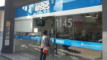 ANSES sigue con el pago de haberes y prestaciones.-