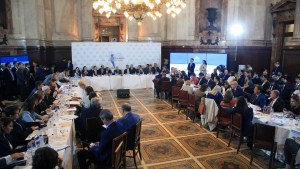 Senado: con dudas sobre el blanqueo, la oposición traba el paquete fiscal y se empantana el dictamen