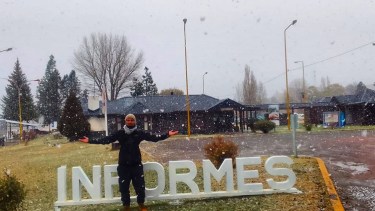La nieve se expande por Neuquén y ya llegó a Zapala y Piedra del Águila. Foto: Turismo Piedra del Águila