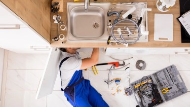 La plomería es un oficio con una alta incidencia de mano de obra masculina.