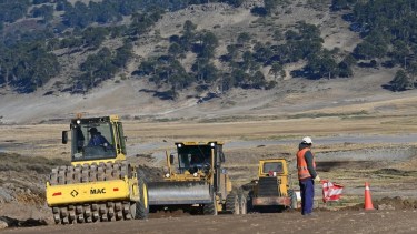Obras en la Ruta Provincial 23 de Neuquén. Foto: Alejandro Carnevale