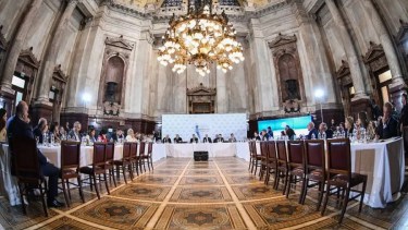 El análisis de la Ley Bases en el plenario de Comisiones del Senado. 