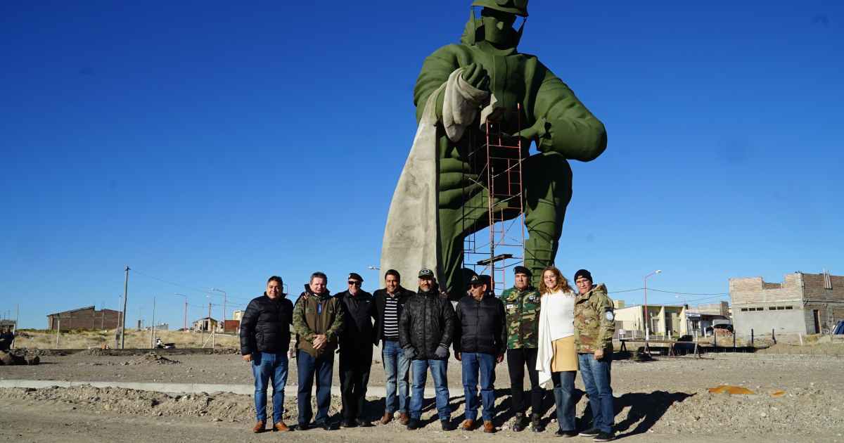 Zapala tendrá el monumento al Soldado Argentino más grande del país thumbnail