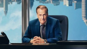 «Todo un hombre», la serie de Netflix que retrata el derrumbe de un magnate y de su imperio