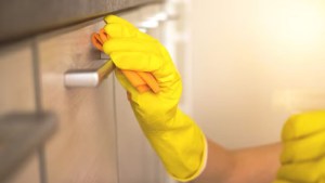 Empleadas domésticas: cuándo cobro el aguinaldo y cómo se liquida&#8230; ¿es en junio?